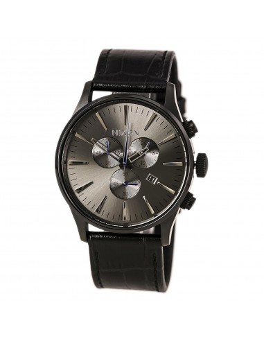 Nixon A4051886 Men's Sentry Chrono Black Dial Black Leather Strap Watch chez Cornerstreet bien 