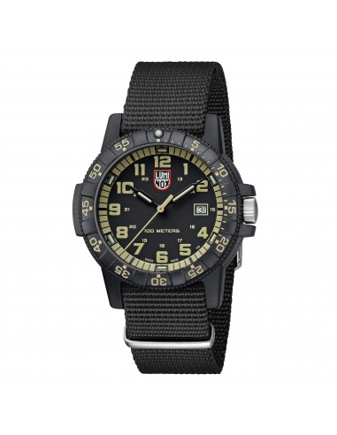 Luminox Men's Quartz Watch - Sea Turtle Giant 0320 Series Black Nylon Strap | 0333 les ctes